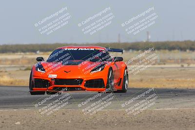 media/Oct-29-2022-CalClub SCCA (Sat) [[e05833b2e9]]/TT Group 1/Session 1 (Sweeper)/